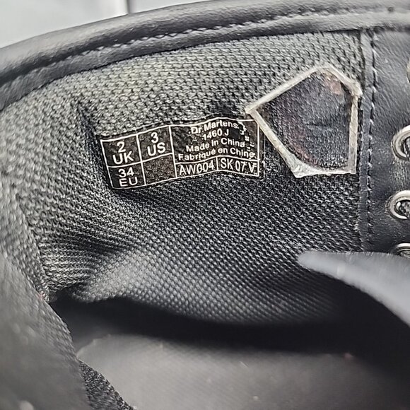 Dr. Martens Boots Boys Size 3 Us 1460 Combat Black Leather Ankle Side Zip - Picture 7 of 7